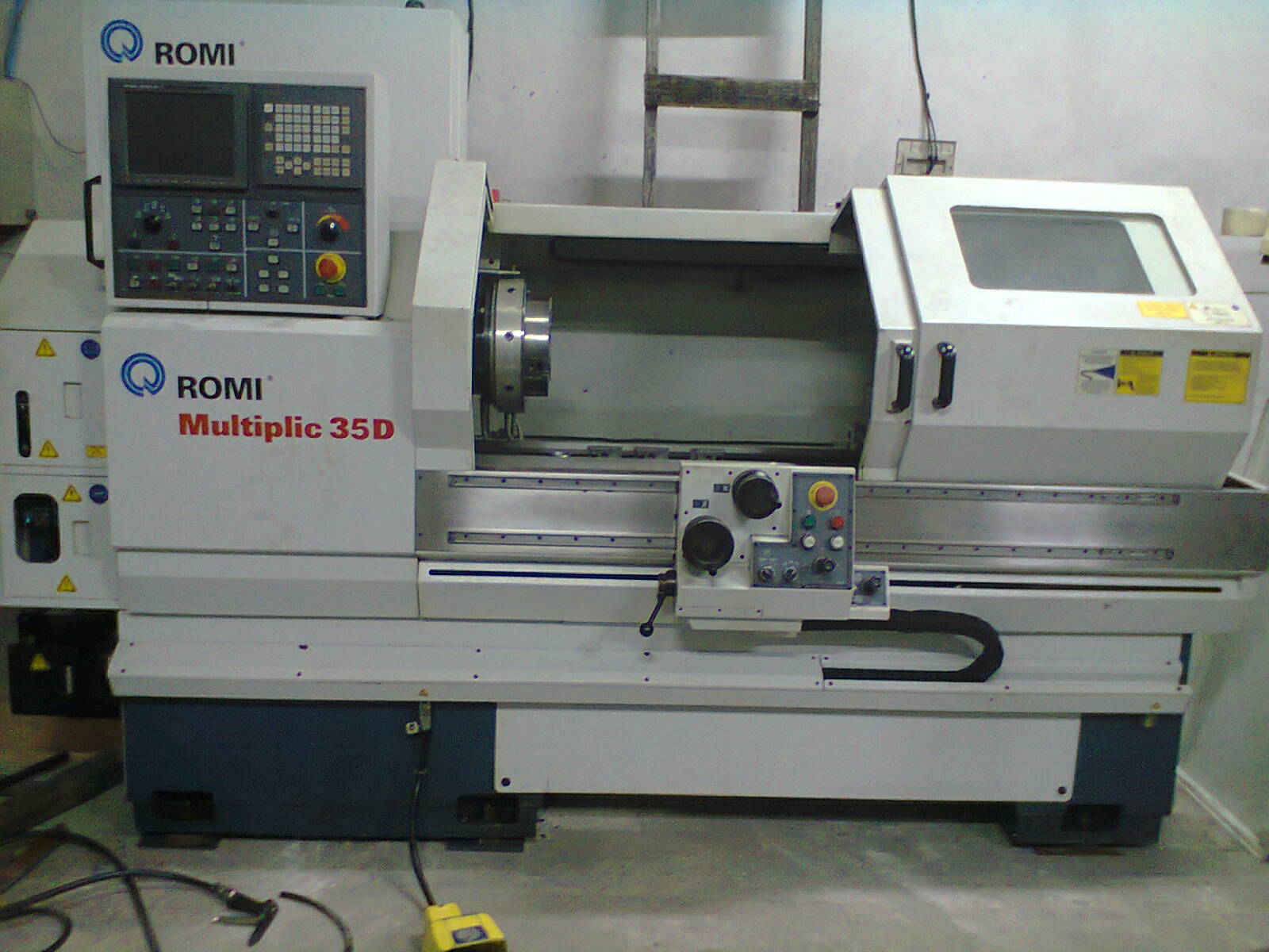 Torno CNC Romi Multiplic 35D